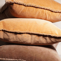 Coussin carré en velour vintage