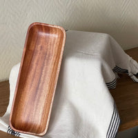 Petit plateau rectangulaire en bois