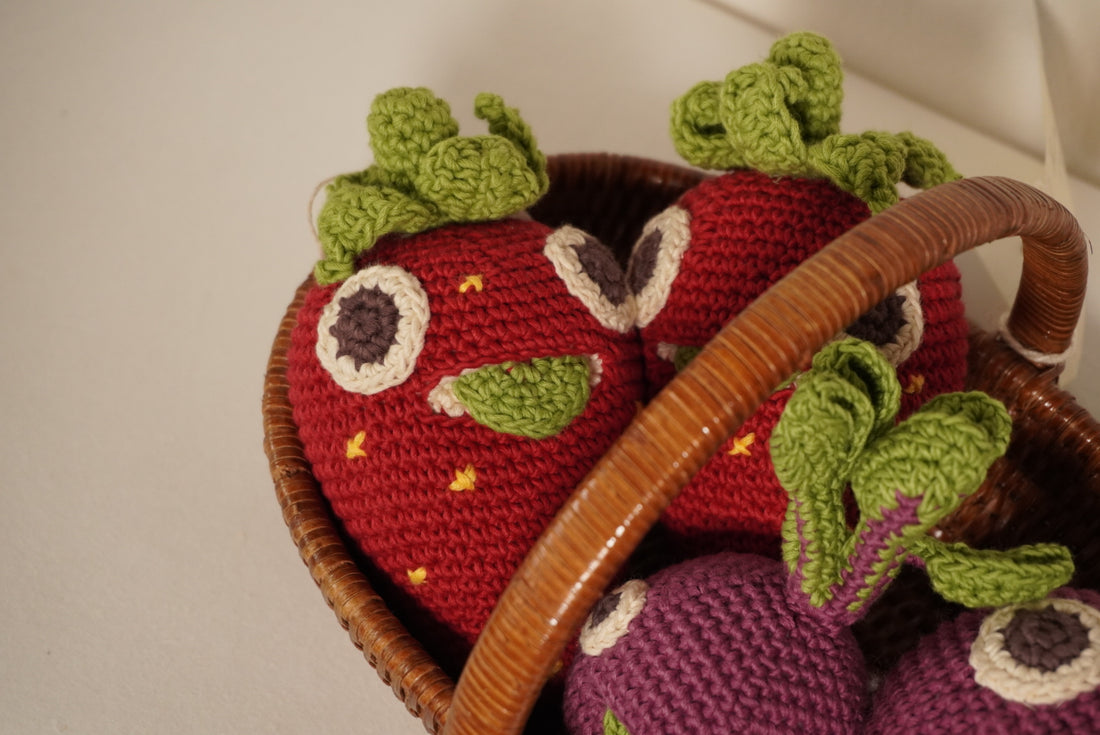 Billy la fraise hochet