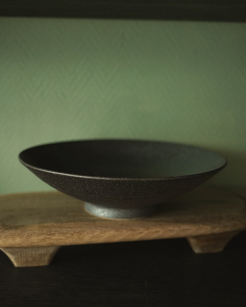 Assiette noire
