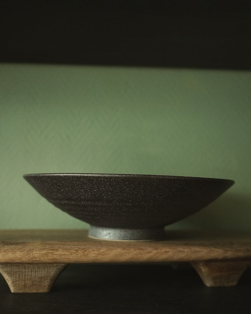 Assiette noire