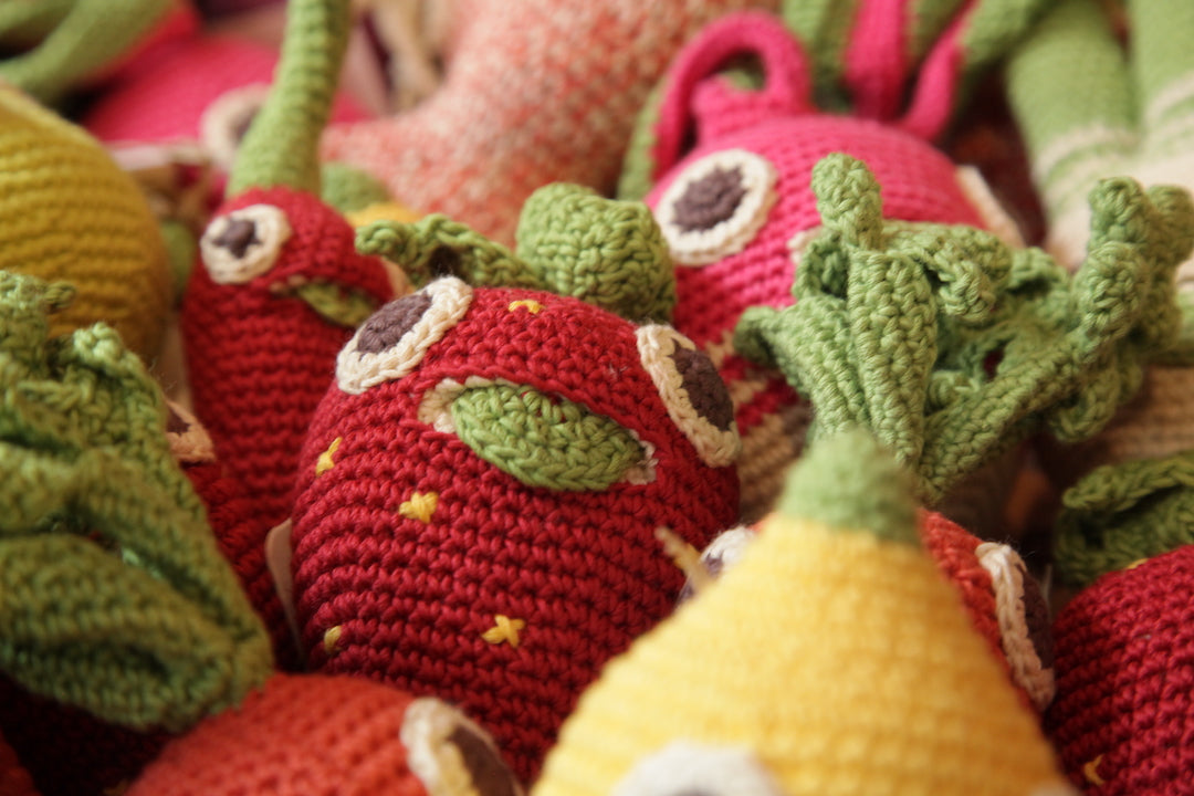 Billy la fraise hochet