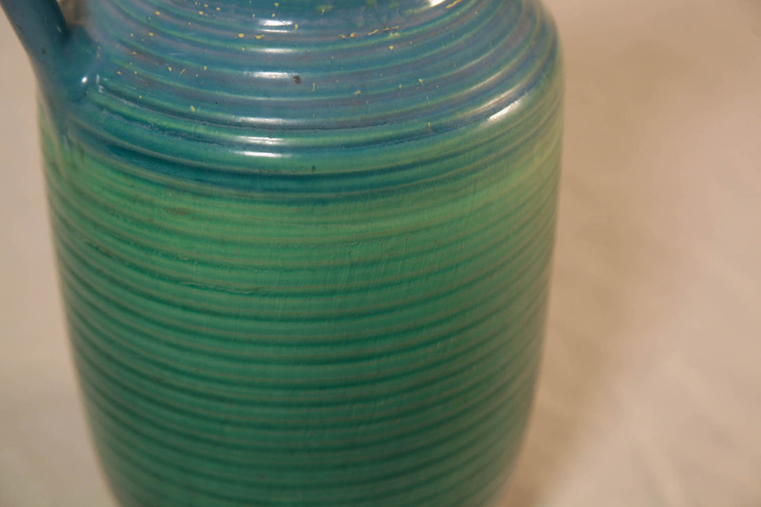 Vase dégradè bleu verte - collection "Céramique de l'Est de L'UE"